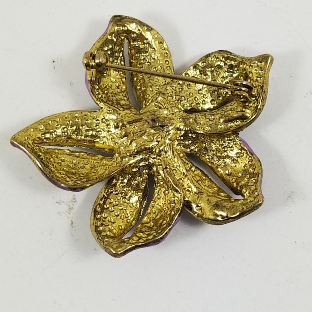 Vintage Enamel gold tone with purple stones broach - Picture 6 of 8